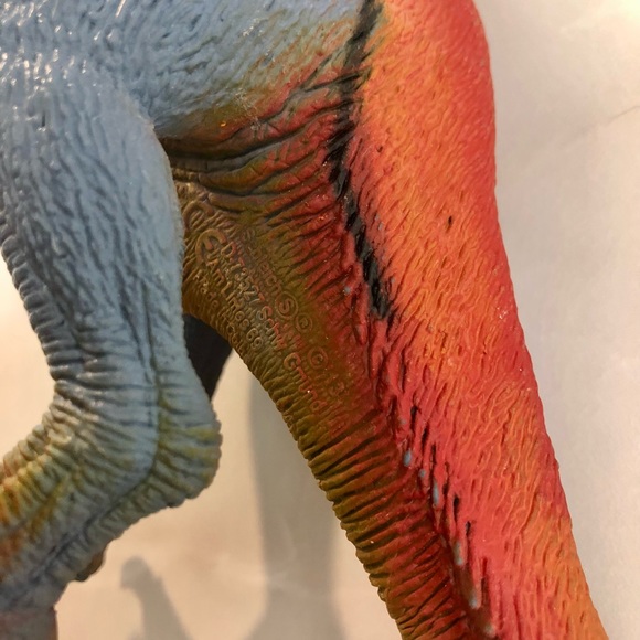 Scleich Therizinosaurus 8” Dinosaur Hard Plastic Figurine 2013 Retired Toy - Picture 2 of 4